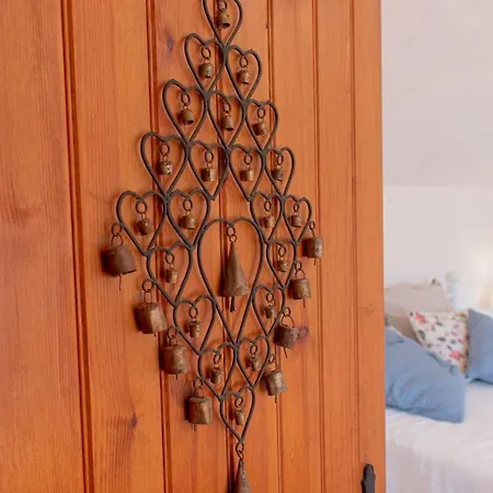 Window To The Valley Santo Isidoro