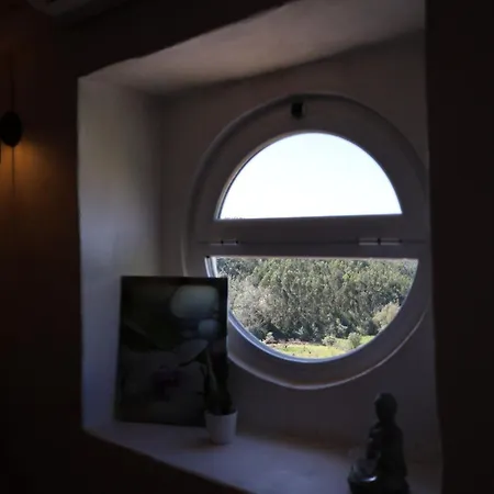 Window To The Valley Santo Isidoro