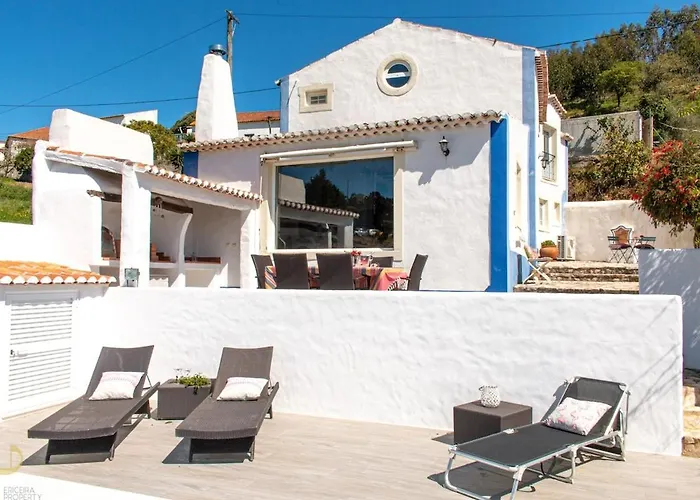Window To The Valley Ferienhaus