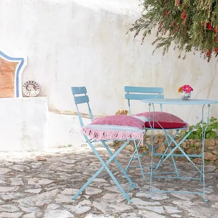 Window To The Valley * Santo Isidoro